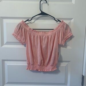 NWT Francesca’s Pink off the shoulder top